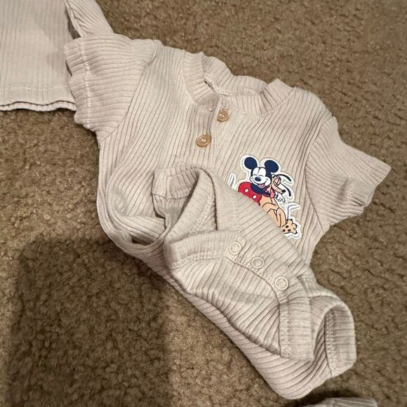Disney 3 Piece Baby Mickey Mouse Outfit Size 3-6 Months (unisex) - Picture 5 of 8
